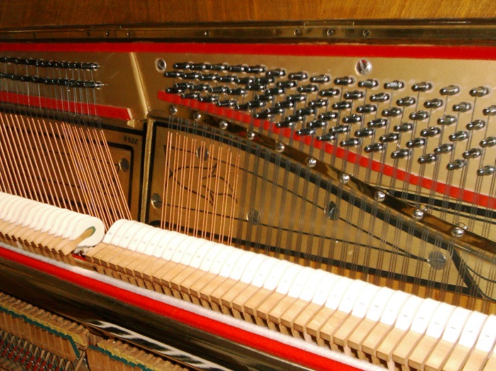 Klavierstimmungen, Restaurierung & Reparaturen für Klaviere und Flügel